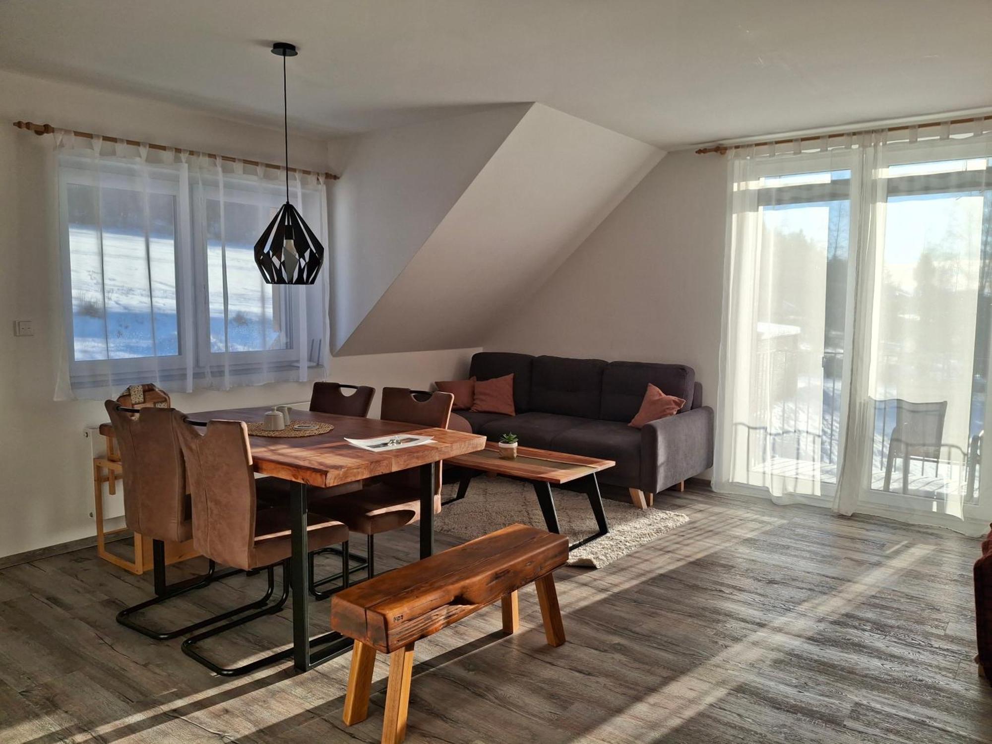 Apartman U Mamuta โดลนี โมราวา ภายนอก รูปภาพ
